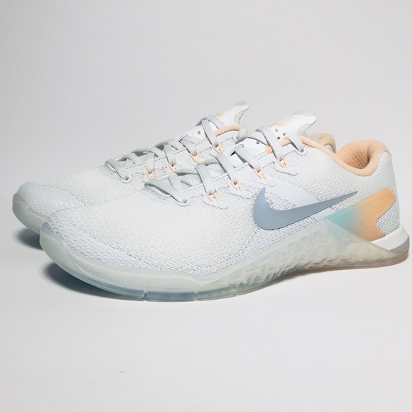 NIKE METCON 4 “RISE” Beautiful 🌸 - Picture 2 of 7